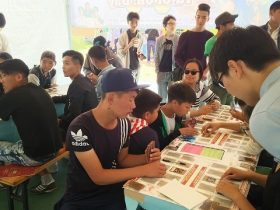 モンゴルで「遊戯王」公式カードゲーム体験会開催